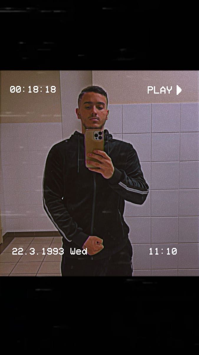 Profil von Femi